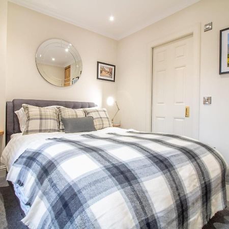 Luxury Royal Mile Apartment By The Castle - Sleeps 4 Εδιμβούργο Εξωτερικό φωτογραφία